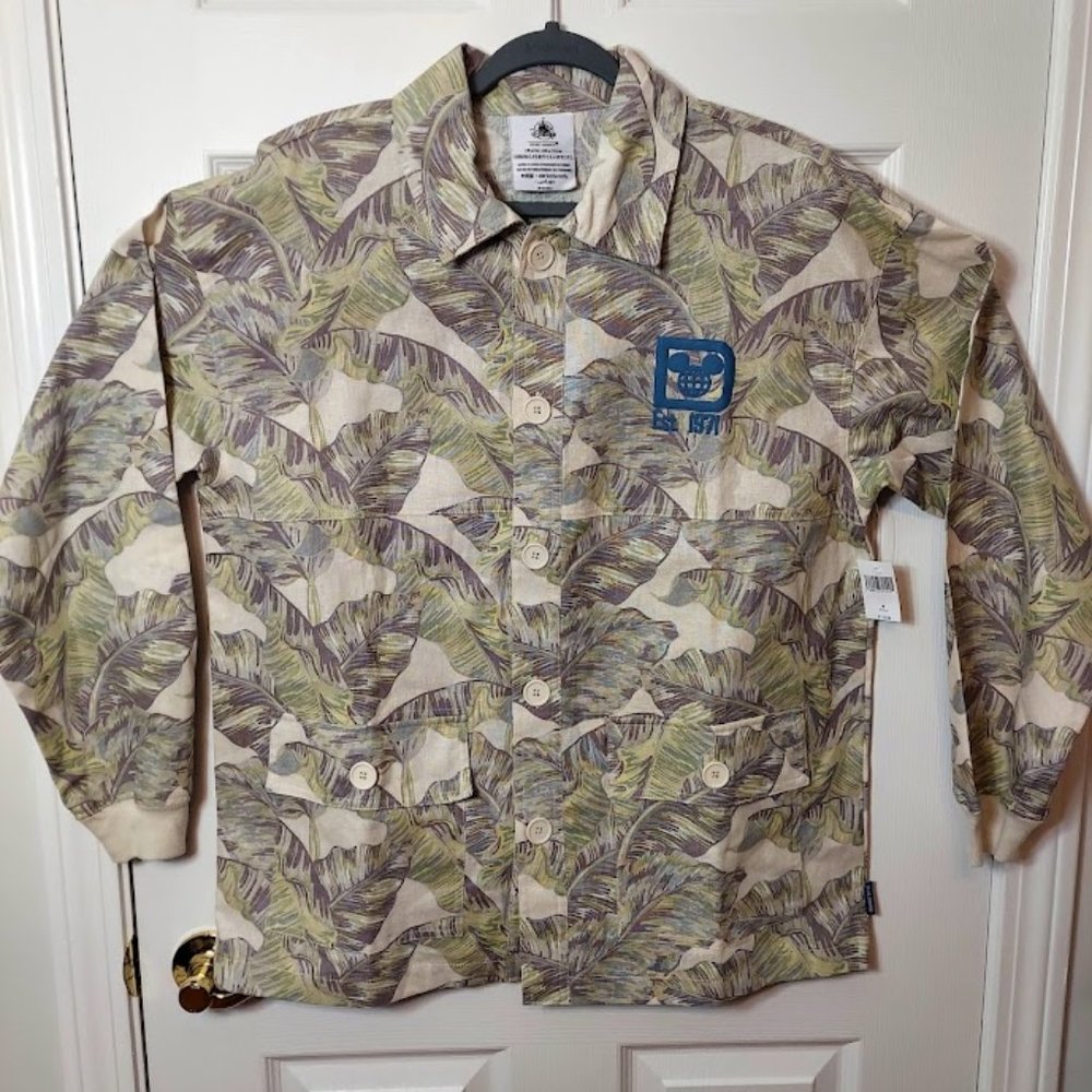 $119 Disneyland Resort Spirit Jersey Shirt Men's M Tropical Palm Button Up New